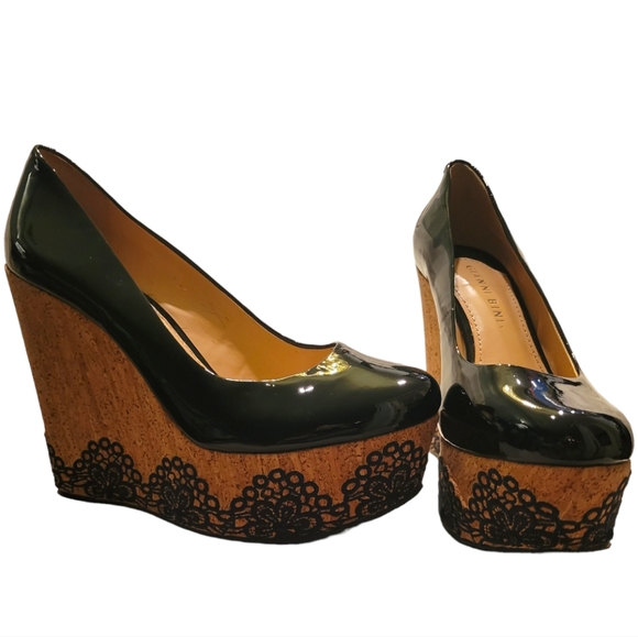 Gianni Bini Shoes - Gianni Bini Delilah Patent Black Lace Cork Super High Platform Wedges *sz 6 1/2*